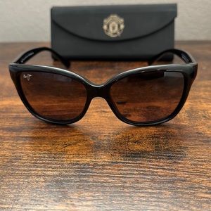 Women's Maui Jim Manchester United Starfish Sunglasses